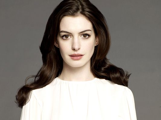 Anne Hathaway HD Post in Pixel of 2560x1920, Girl in Perfect White Face and Personality, She is God's Favorite Child - TV & Movies Post