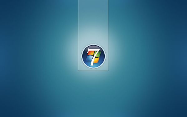 Blue and Clean Background, Win7 Symbol Just Came from Nowhere, It is Good-Looking Overall - Win7 Theme Wallpaper