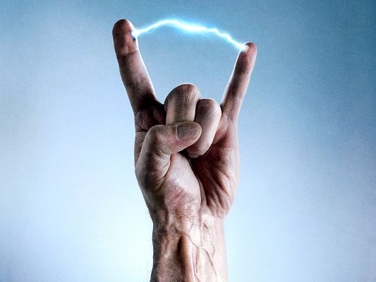 Crank High Voltage Post in 1600x1200 Pixel, an Electric and Magic Finger, Lightning is Breaking Out, Shall Fit Various Devices - TV & Movies Post