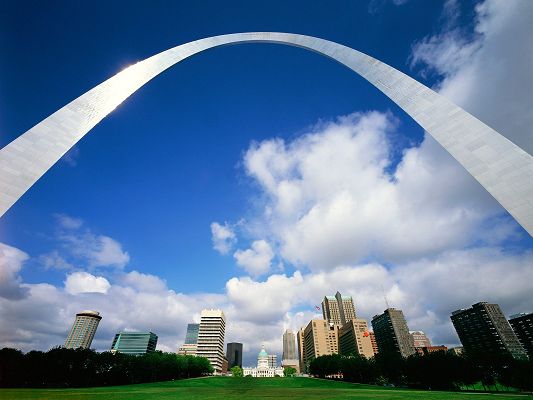 Free Download Natural Scenery Wallpaper - Gateway Arch Wallpaper, a Bright and Shinning Gateway Above Great Natural Sceneries
