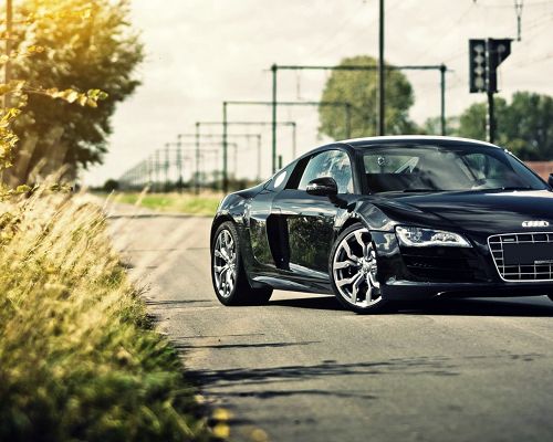 Free Super Car Post, Audi R8 Turning Around, Rural Scene, They Fit Each Other Well