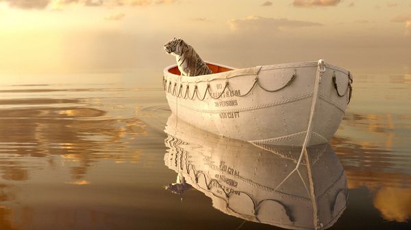Life of Pi, the Tiger is Sitting on Boat Alone, Where Will the Boat Take Him? - TV & Movies Wallpaper