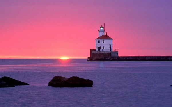 Lighted Up Beacon, Sky is Pink Due to the Setting Sun, the Sea is Falling Asleep, What a Wonderful Scene - HD Natural Scenery Wallpaper