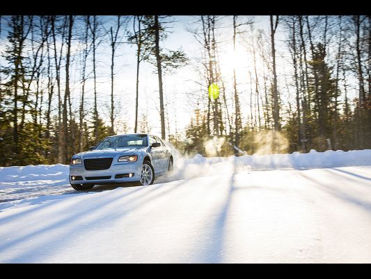 Super Car Images of Chrysler 300, About to Start Out Like an Arrow, Snowy Scene