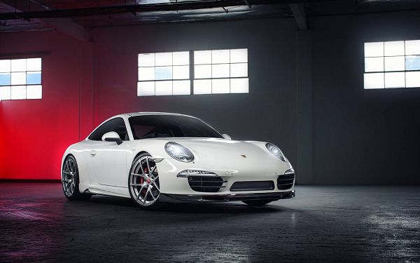 A Trapped White Porsche Car, Sure It Won't Take Long for It to Get out, the Car is Powerful and Tough - HD Cars Wallpaper