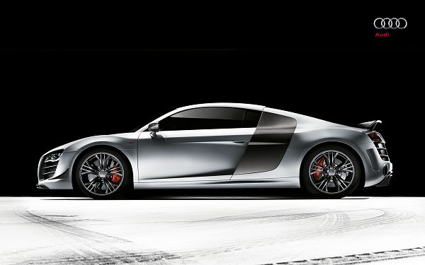 Audi R8 GT3 Post in 2560x1600 Pixel, a Gray and Decent-Looking Car in the Stop, You Can Expect Great Speed and Attention - HD Cars Wallpaper