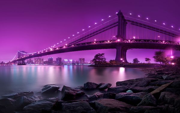 click to free download the wallpaper--Beautiful Sceneries of the World - Manhattan Bridge Picture in Pixel of 2560x1600, the Bridge and the Sky in Purple, Great in Look