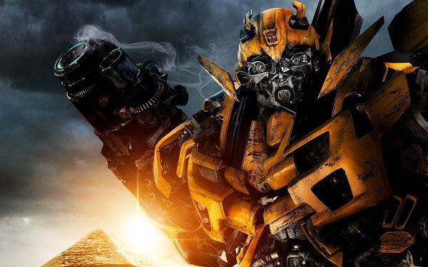 click to free download the wallpaper--Bumblebee Post In Transformers 2 in 2560x1600 Pixel, the Naughty and Funny Showing His Unusual Side, Got Surprised? - TV & Movies Post