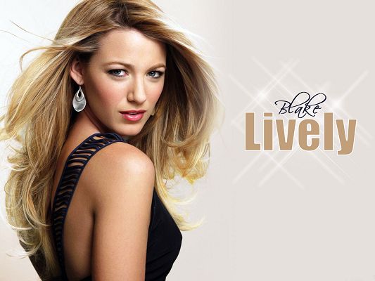 Free Scenery Wallpaper - Includes Blake Lively, the All-American Girl at Its Best!,click to download