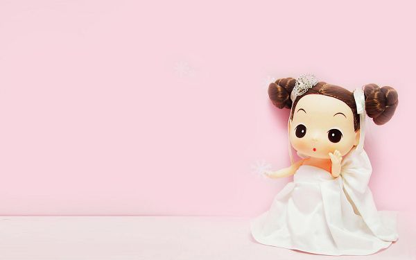 click to free download the wallpaper--Mini Ddgir in Wedding Dress, Pink Background, She is Happy in the Romantic Scene, Enjoy Your Big Day! - HD Cartoon Wallpaper