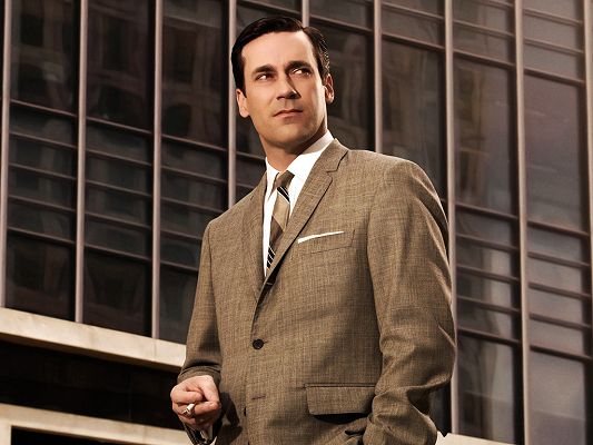 Played in The Town and AMC's Mad Men, Looks Handsome and Successful, Well Worthy of Young Girl's Chase - Free Jon Hamm Wallpaper