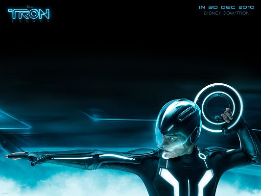 click to free download the wallpaper--TRON Legacy Disney 3D Movie Post in Pixel of 1600x1200, Man Throwing His Weapon, the One He is Aiming at Will be in Trouble - TV & Movies Post