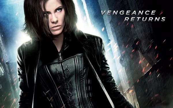 click to free download the wallpaper--Underworld Awakening Kate Beckinsale in 1920x1200 Pixel, a Tough and Determined Lady with Guns, Keep Away from Him - TV & Movies Wallpaper