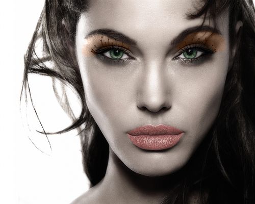 Well-Known Actresses Wallpaper, Angelina Jolie is in Thick Cosmetics, Perfect Face, Unbelieveable Beauty