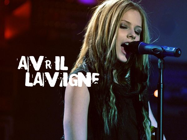free wallpaper: beautiful singer Avril ,click to download