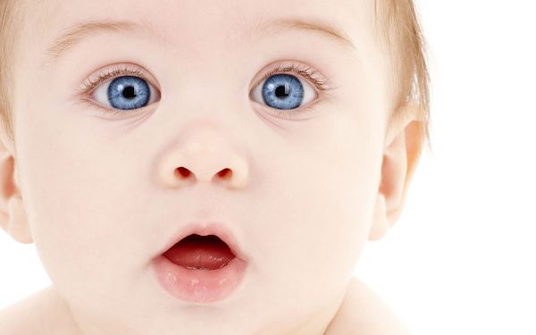 wallpaper of cute baby: a blue eyes baby  ,click to download
